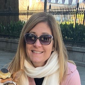 Meet your Posher, Julie